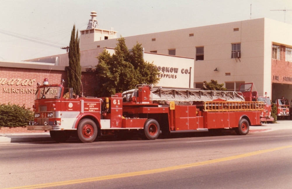 ca_los_angeles_retired_ladder_61-1.jpg